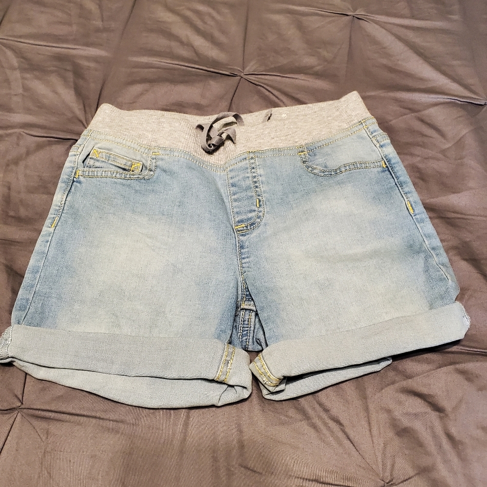 Light Denim shorts